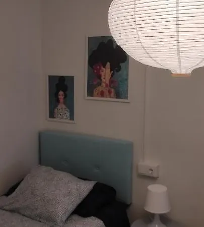 Vivienda Acogedora Y Moderna En Pleno Centro De * Burgo