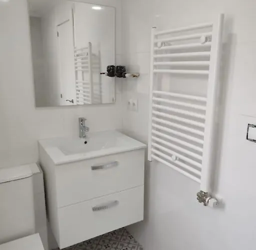 Appartamento Vivienda Acogedora Y Moderna En Pleno Centro De Burgo