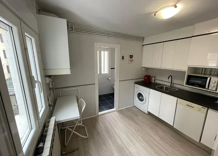 Vivienda Acogedora Y Moderna En Pleno Centro De